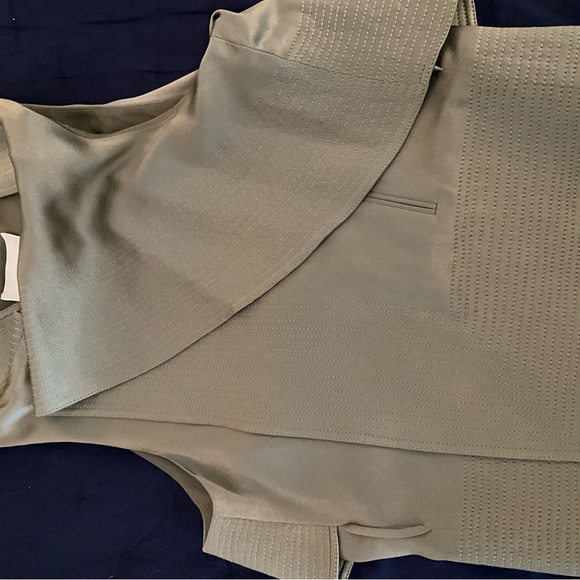 Halston Heritage Vest - Picture 7 of 12